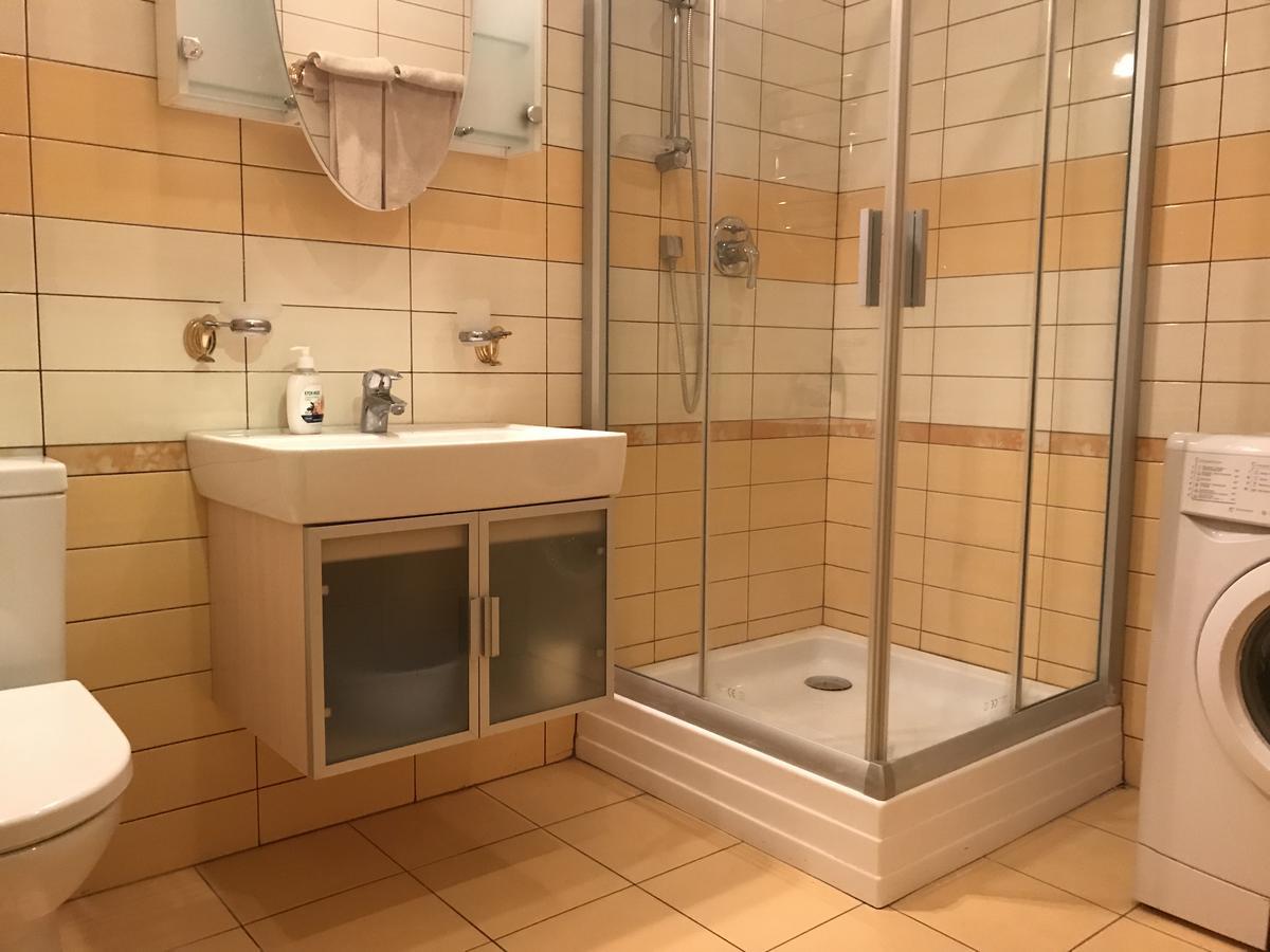 Old Town Apartments Kamyanets-Podilski Dış mekan fotoğraf